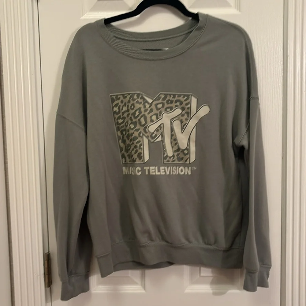 MTV Leopard Sweatshirt - Picture 5 of 5
